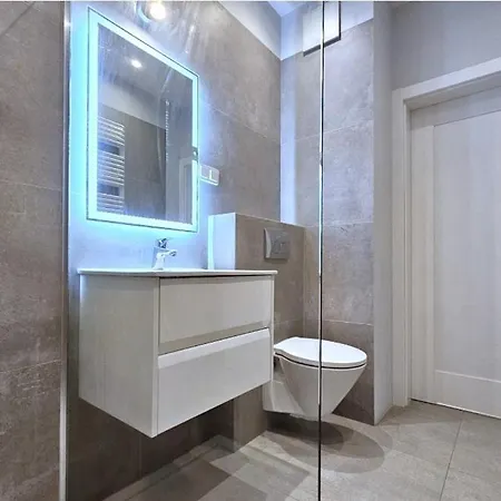 Apartment Chopin Airport Mokotow