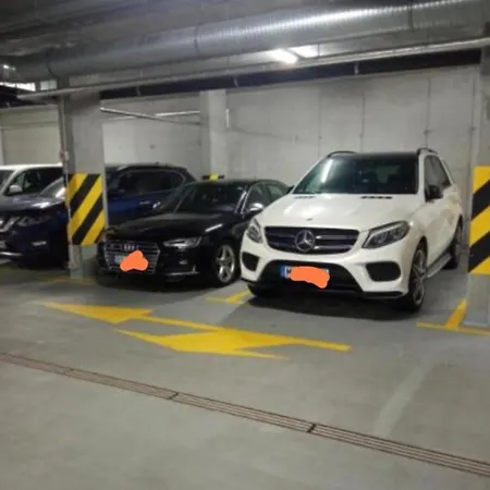 Chopin Airport Mokotow Apartmán *